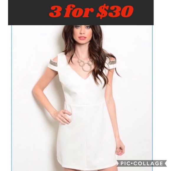 Ark & Co Dresses & Skirts - Ark & co 5 ⭐️rated⚠️only 3 left⚠️ cut out dress